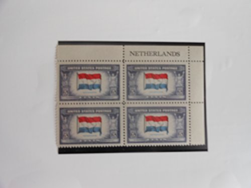 1943 Flag of Netherland Block of 4 5c Postage Stamps - Scott 913- MNH, OG