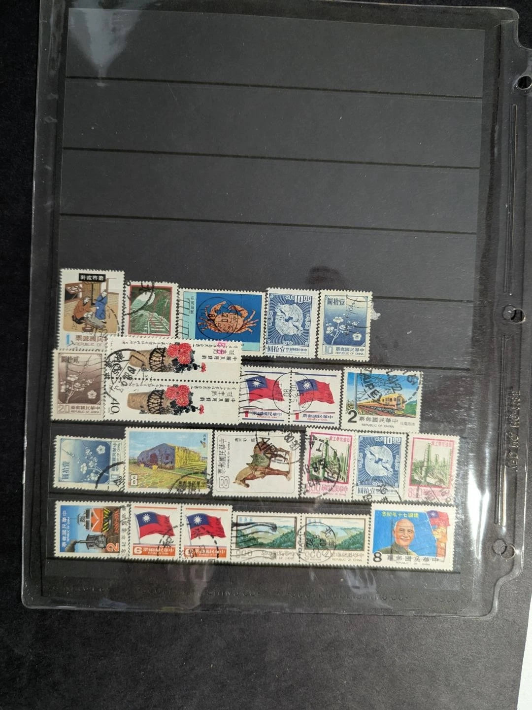 Quantity Old to Modern, M&U Stamps Some Better -Various Countries -176 Photos