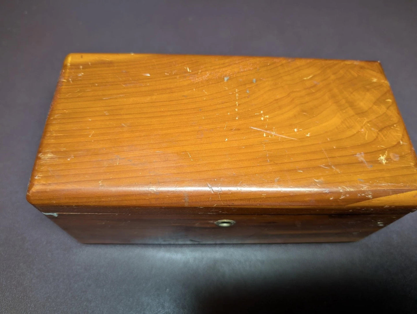 Attrractive Vintage Lane Cedar Dresser Jewelry Trinket Chest - Free Shipping -42
