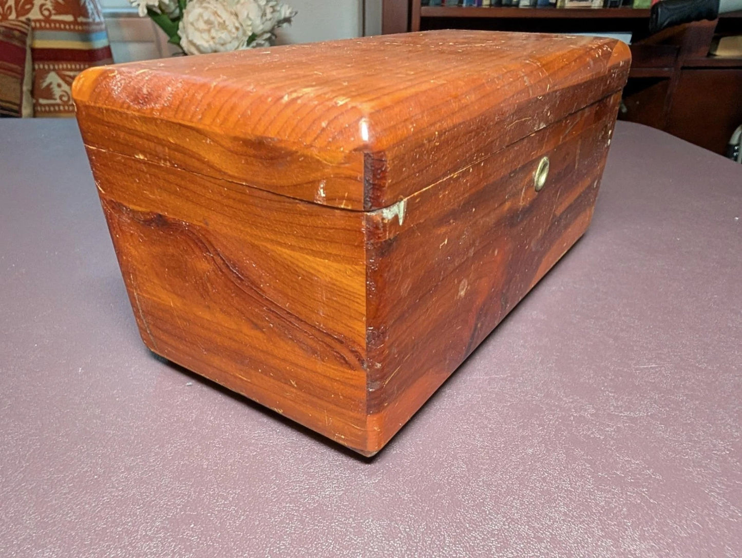 Attrractive Vintage Lane Cedar Dresser Jewelry Trinket Chest - Free Shipping -42