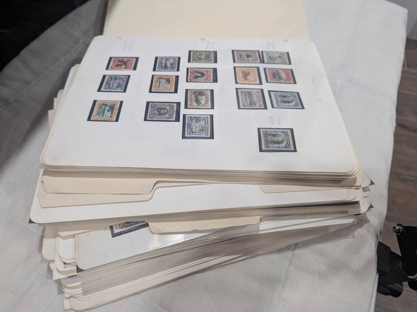 Extensive Captain Cook Stamp Collection - Many Better! - Most Mint ~137 Photos