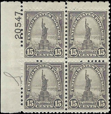 c1931 - Sc# 696 Statue of Liberty Plate Block of 4 - MH, OG