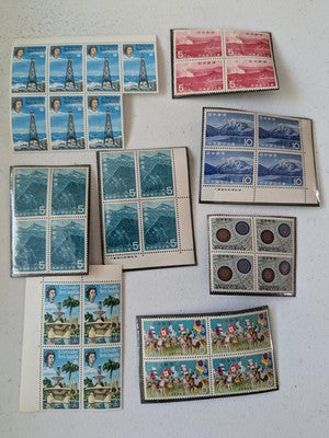 Box of OLD & Many Better Misc Int. Stamps - Many Sheets & Multiples -121 Photos