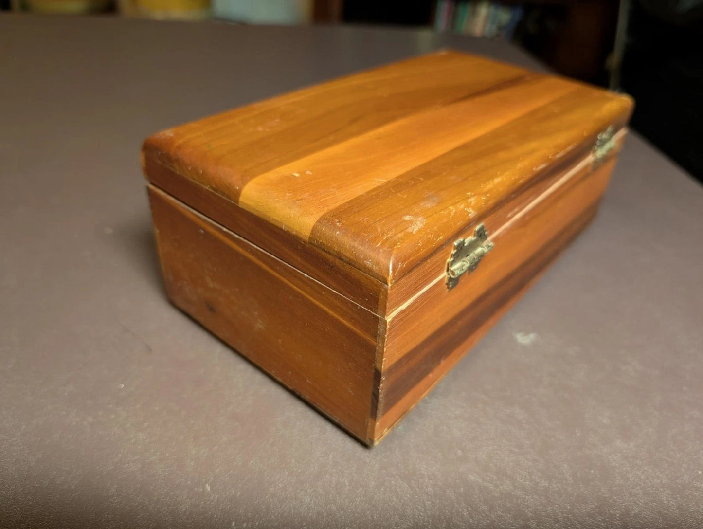 Attrractive Vintage Lane Cedar Dresser Jewelry Trinket Chest - Free Shipping -34