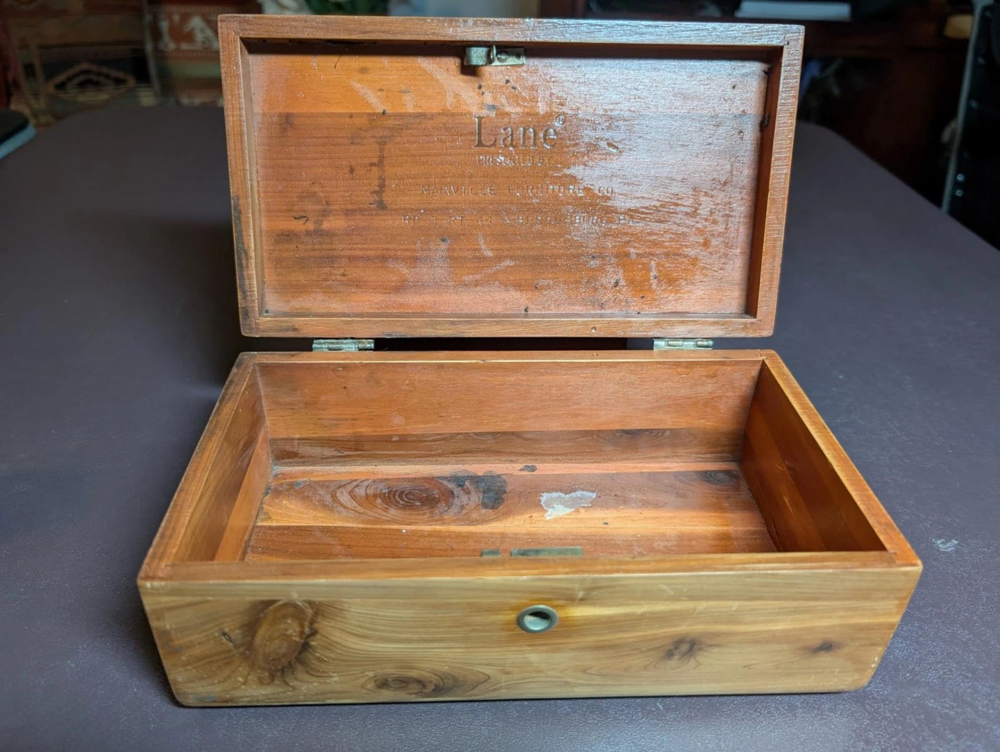 Attrractive Vintage Lane Cedar Dresser Jewelry Trinket Chest - Free Shipping -37