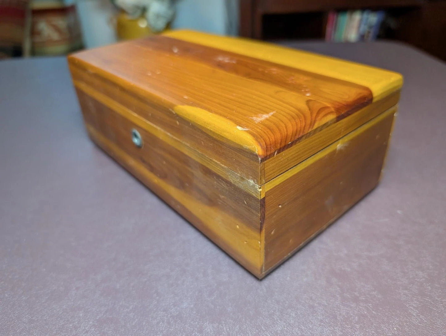 Attrractive Vintage Lane Cedar Dresser Jewelry Trinket Chest - Free Shipping -44