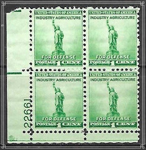 1940 Nat'l Defense Statue of Liberty Plate Block of 4 Stamp, Sc#899, MNH, OG