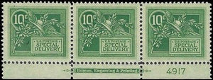 c1908 - #E7 1c Special Delivery Margin Strip of 3 - MNH, OG