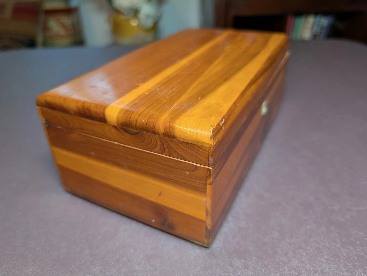 Attrractive Vintage Lane Cedar Dresser Jewelry Trinket Chest - Free Shipping -45