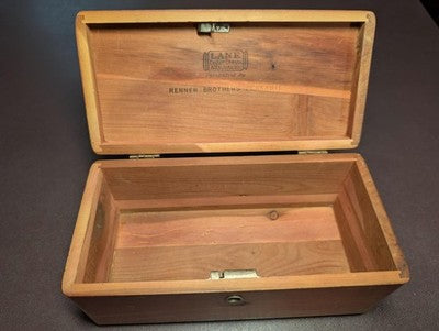 Attrractive Vintage Lane Cedar Dresser Jewelry Trinket Chest - Free Shipping -28