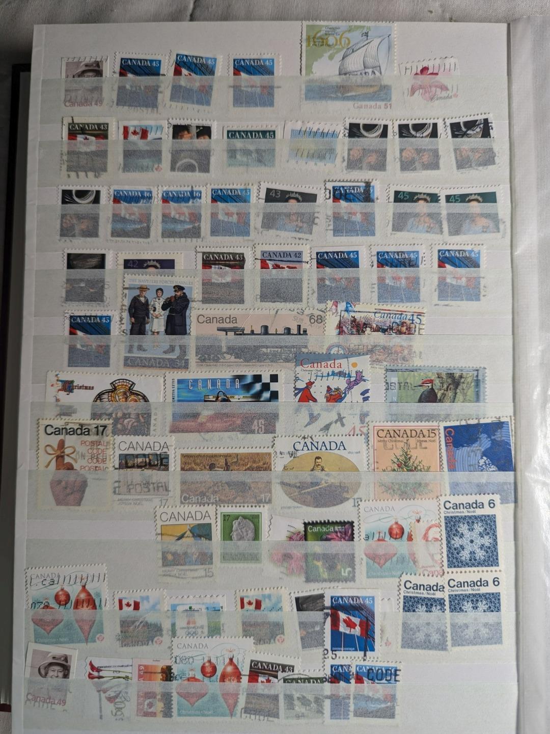 VEGAS - Quantity of MNH & Used Canada in "SuperSafe" Stock Book - 15 Photos