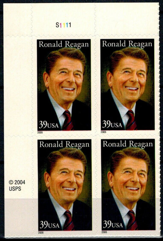 2005 - Ronald Reagan Plate Block Of 4 37c Postage Stamps - Scott - 3897 - MNH, OG - CX738